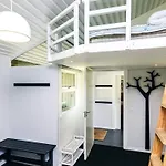 5 Person In * Karrebæksminde