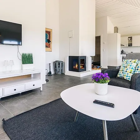 5 Person In Feriehus Karrebæksminde