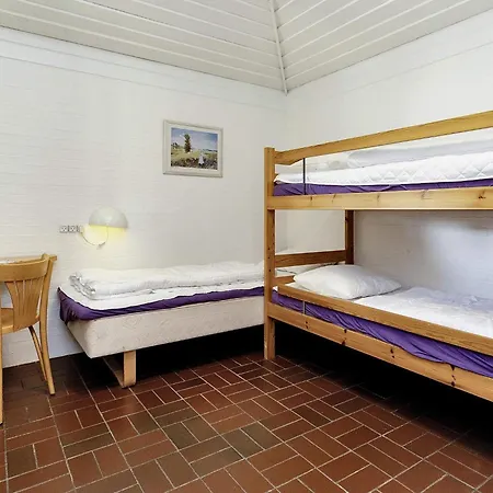 5 Person In Feriehus Karrebæksminde